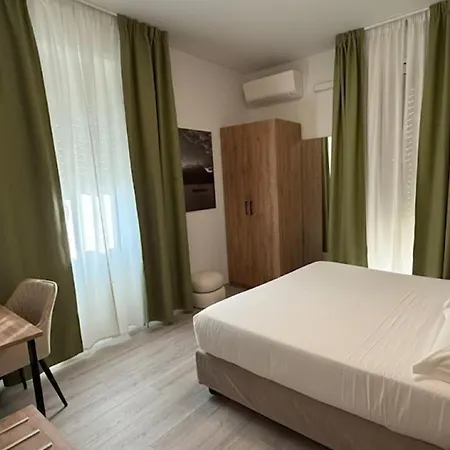 Отель Bel Sito Peschiera 2*