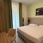Bel Sito Peschiera Hotel