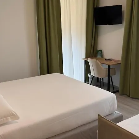 酒店 Bel Sito Peschiera 2*