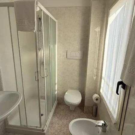 Bel Sito Peschiera 酒店 2*