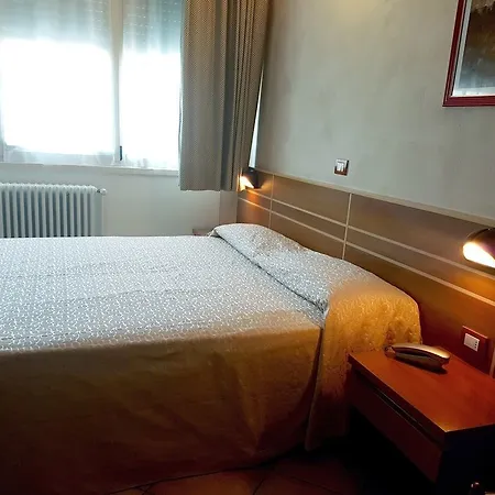 Bel Sito Peschiera 2*